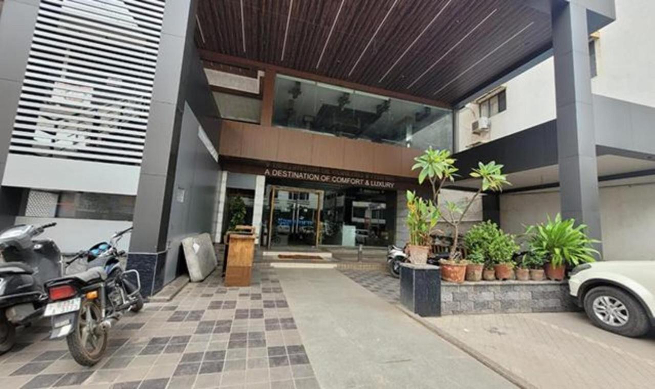 Fabhotel Prime Sapphire Regency Vadodara Exterior photo
